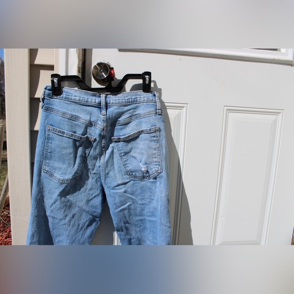 Universal Thread 8R High Rise 90s Slim Jeans - Picture 6 of 8